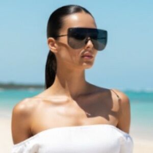 CAKE unisex black shield sunglasses